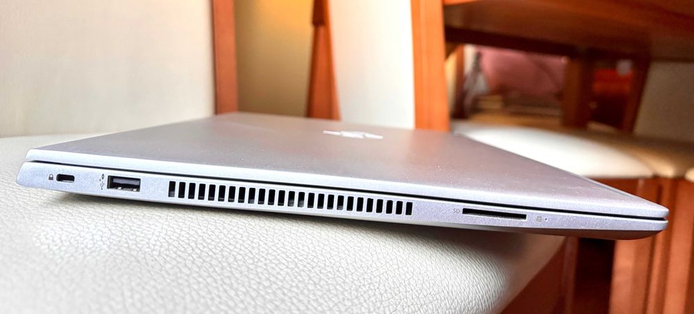 HP Probook 450 G6 15.6"FHD|i7-8565u|8Gb Ram|Ssd 256Gb|c/Defeito Tecla