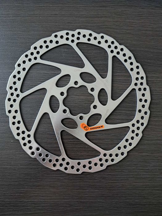 Tarcze hamulcowe Tarcza hamulcowa Shimano SM-RT56 180 mm (7")