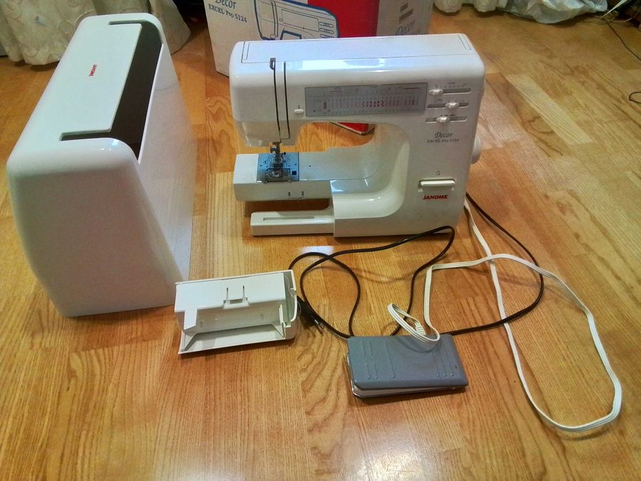 Швейная машинка электромеханическая JANOME Decor 5124