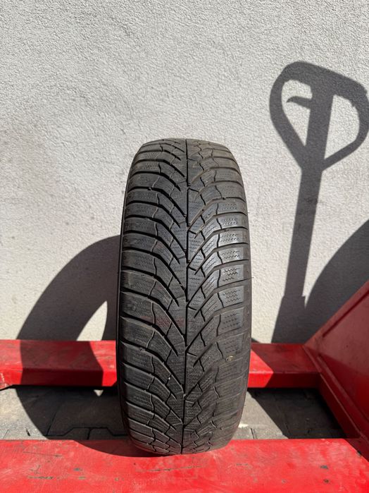 Opona Kumho WinterCraft Wp52 195/65 r15 91T // 2023 rok
