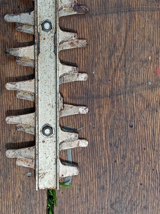 Nożyce do żywopłotu Makita UH5261