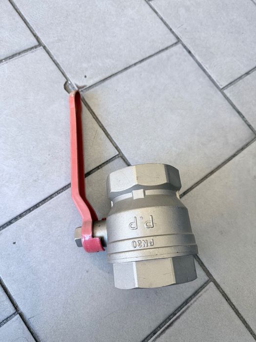 Zawór kulowy PN 30 2 i 1/2 cala