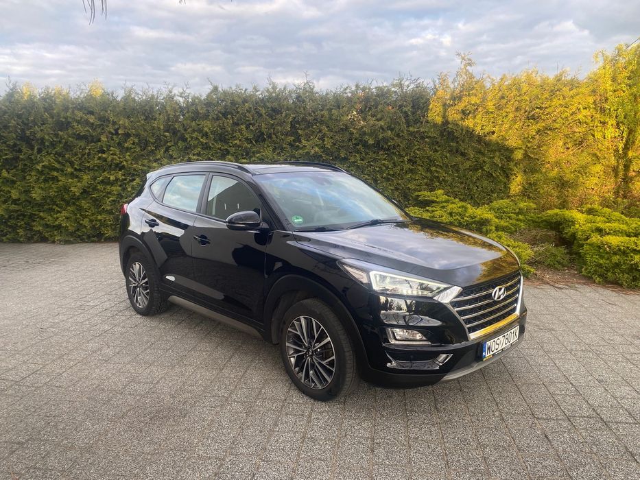 Hyundai Tucson Stan jak nowy napęd 4x4 panorama dach
