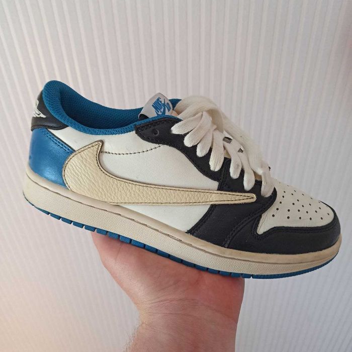 Кросівки Air Jordan 1 Retro x Travis Scott Розмір 39 (25 см.)