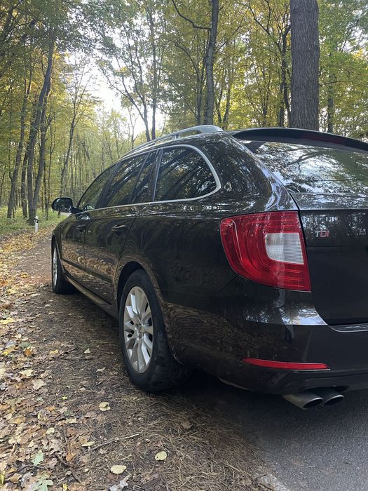 Skoda Superb продам власний автомобіль