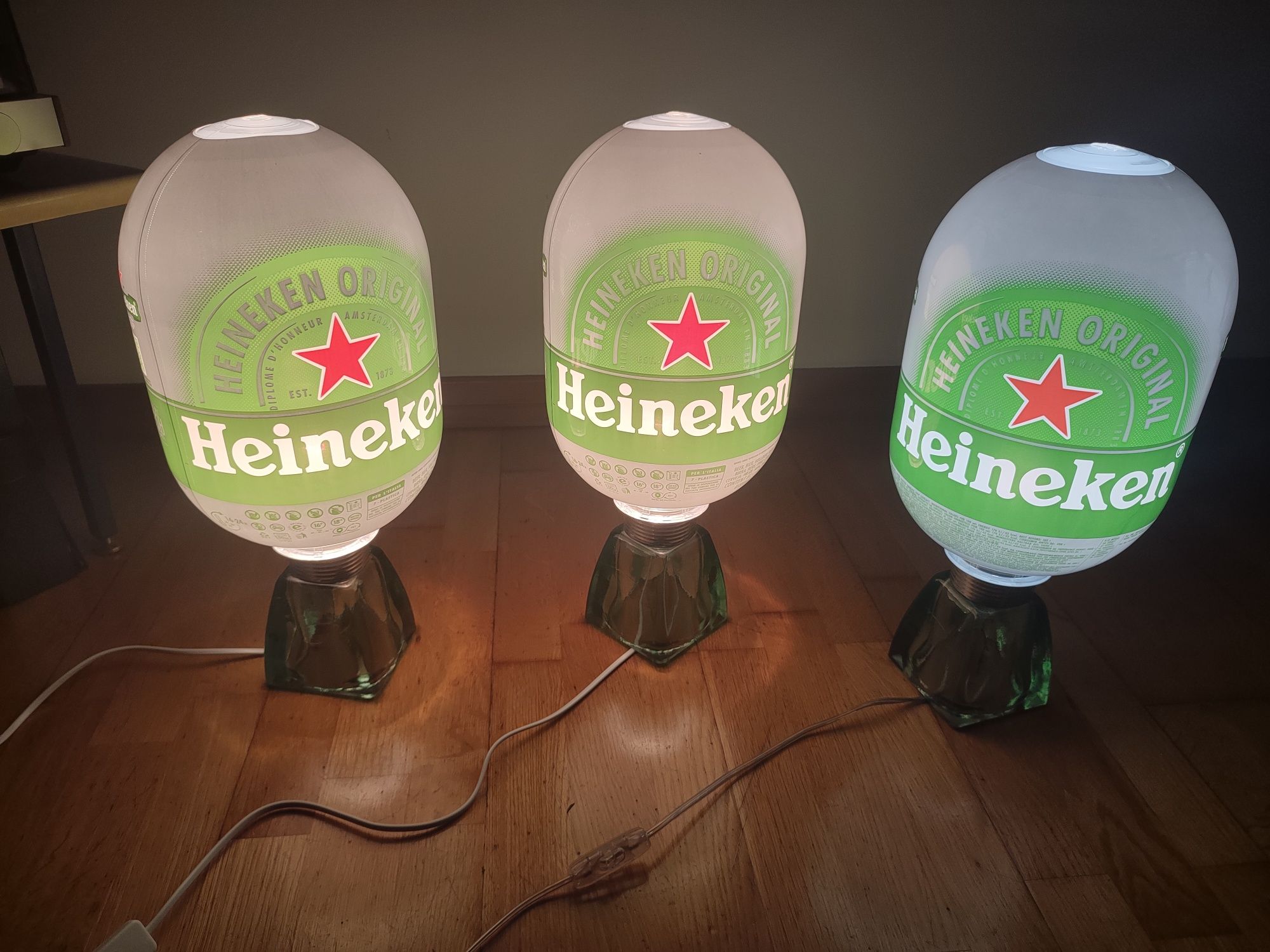 Candeeiros/ reclamos cerveja Heineken