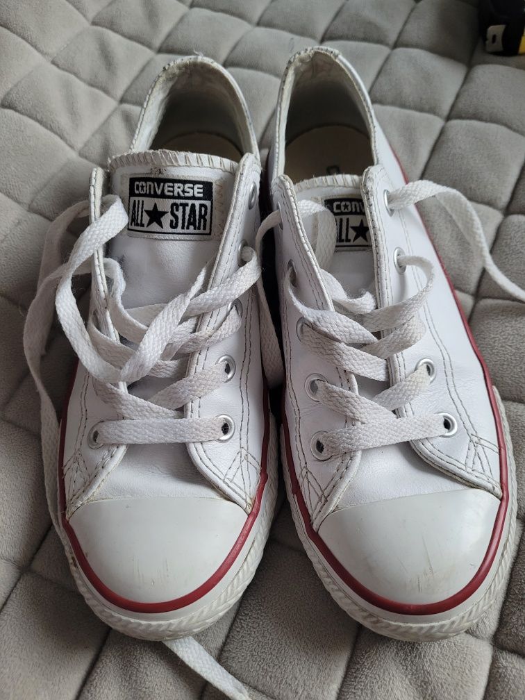 Białe, skórzane trampki converse, rozm. 33