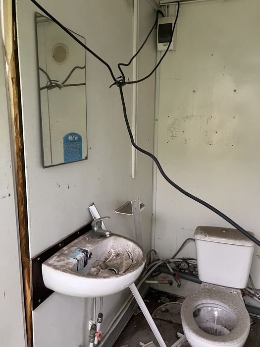 Модульний будинок туалет+умивальник