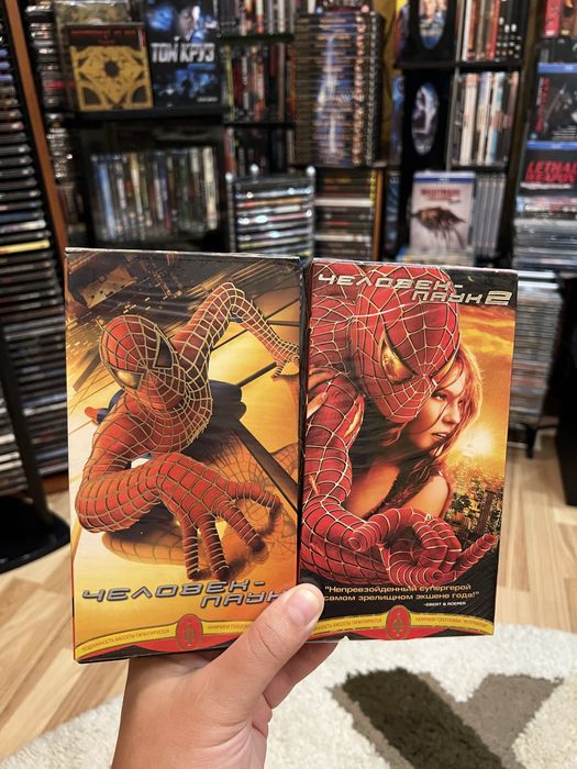 Відеокасети з фільмами