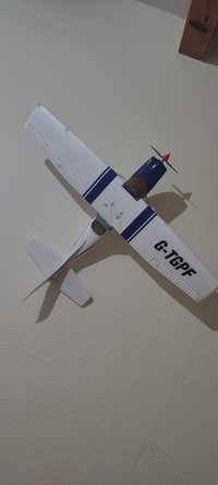 Aeromodelo Cessna 182 Skylane Eletrico