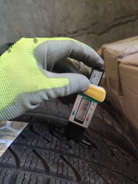 opony zimowe - 4szt. - 215/55R18 99V  Goodgidge