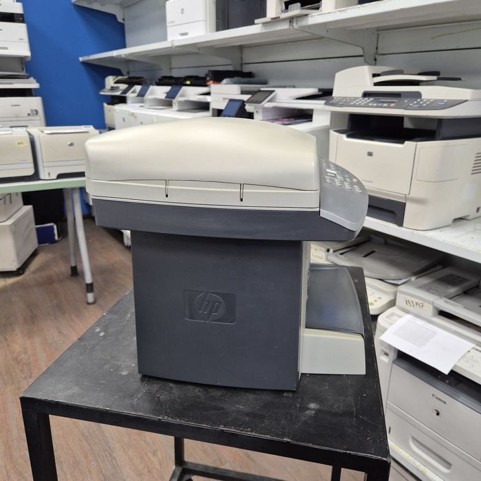 HP LaserJet 3052  мережевий. Як новий. Лазерний принтер сканер копір