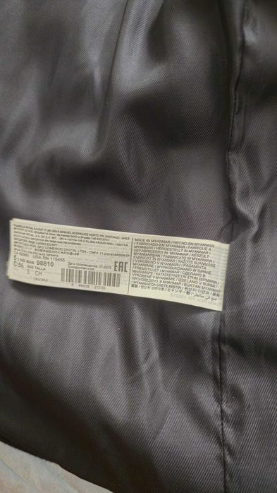 Casaco Mango com novo