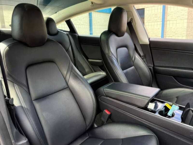 2019 Tesla Model 3 Performance