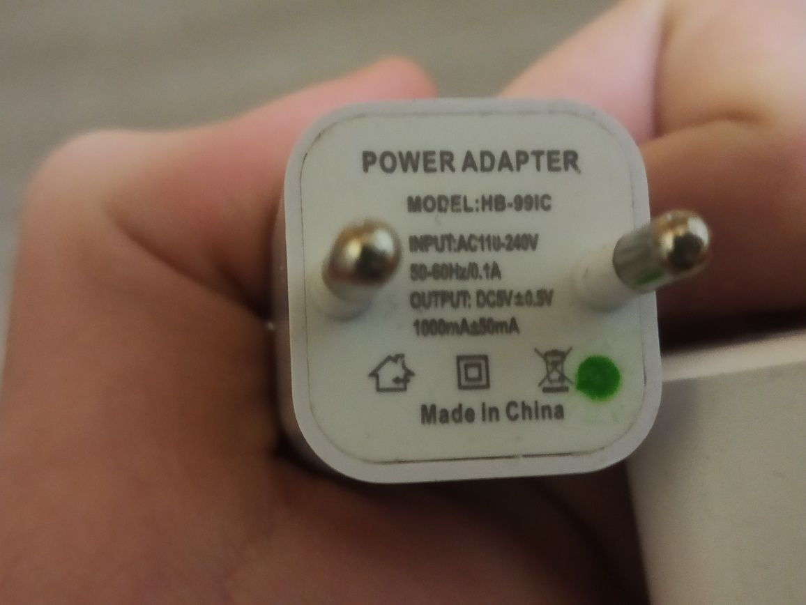 Kuulaa 20W (USB-C + USB-A) та HB-99IC | Хороший стан