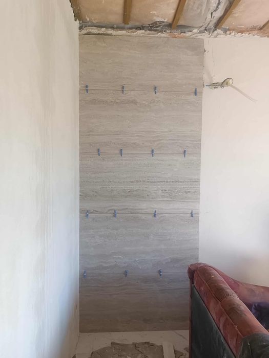 Займаюся внутрішніми будівельним роботами