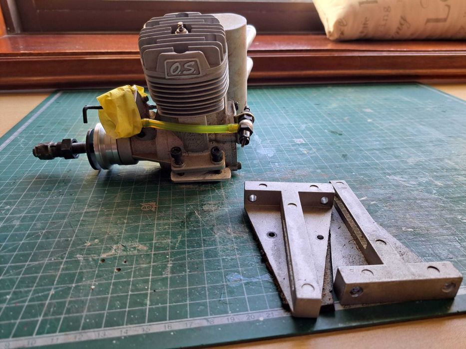 Motor OS MAX 160 FX para avião radiocontrolado