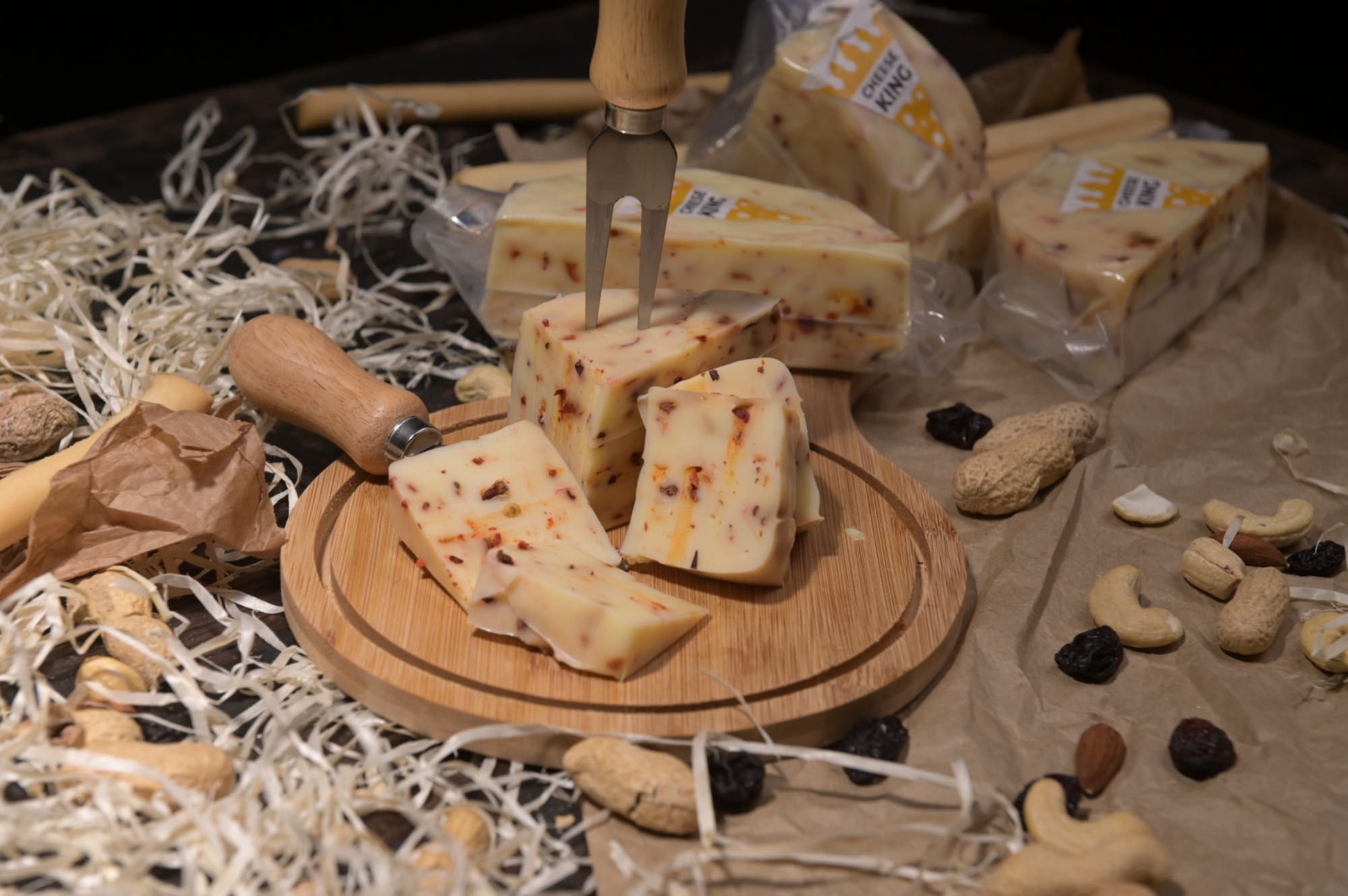 Моцарелла, Бринза (імірулі), Сулугуні