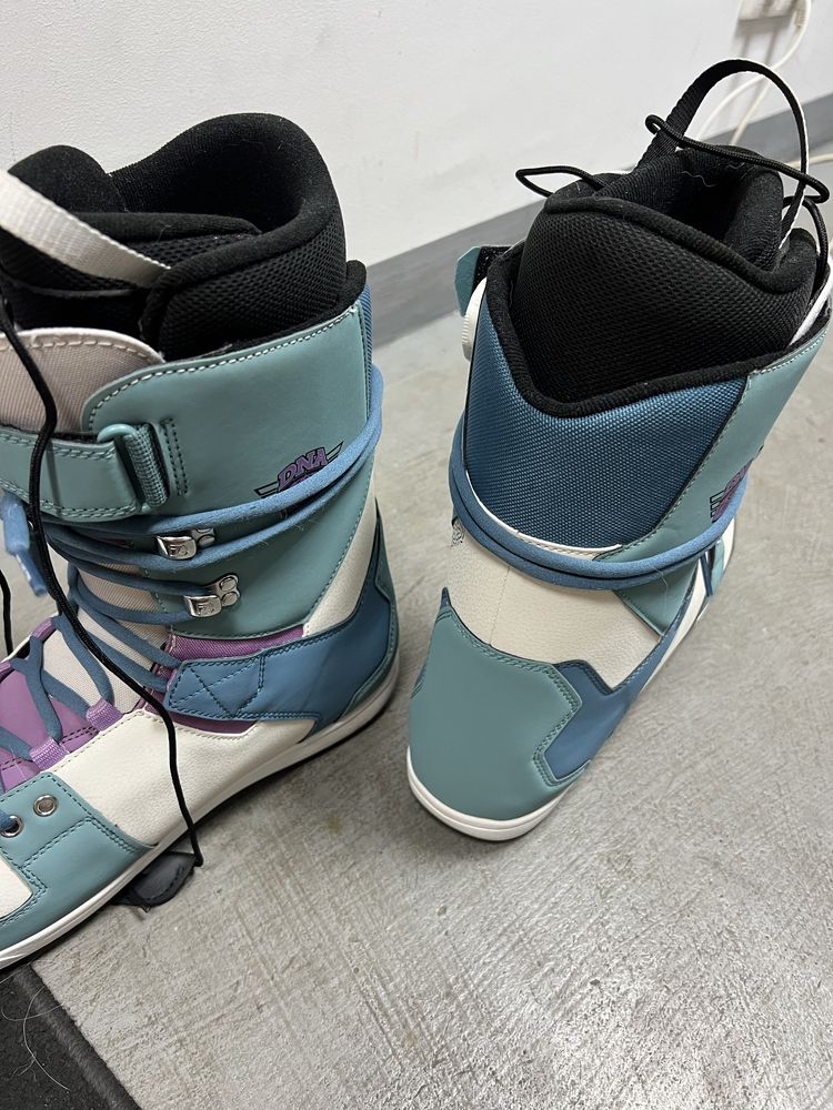 Buty snowboardowe DEELUXE DNA trap - nowe