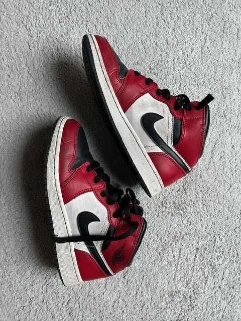 Sapatilhas Originais Nike Air Jordan 1 Mid retro para rapaz