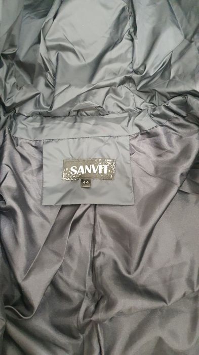 Зимове жіноче пальто S/M, стан нового