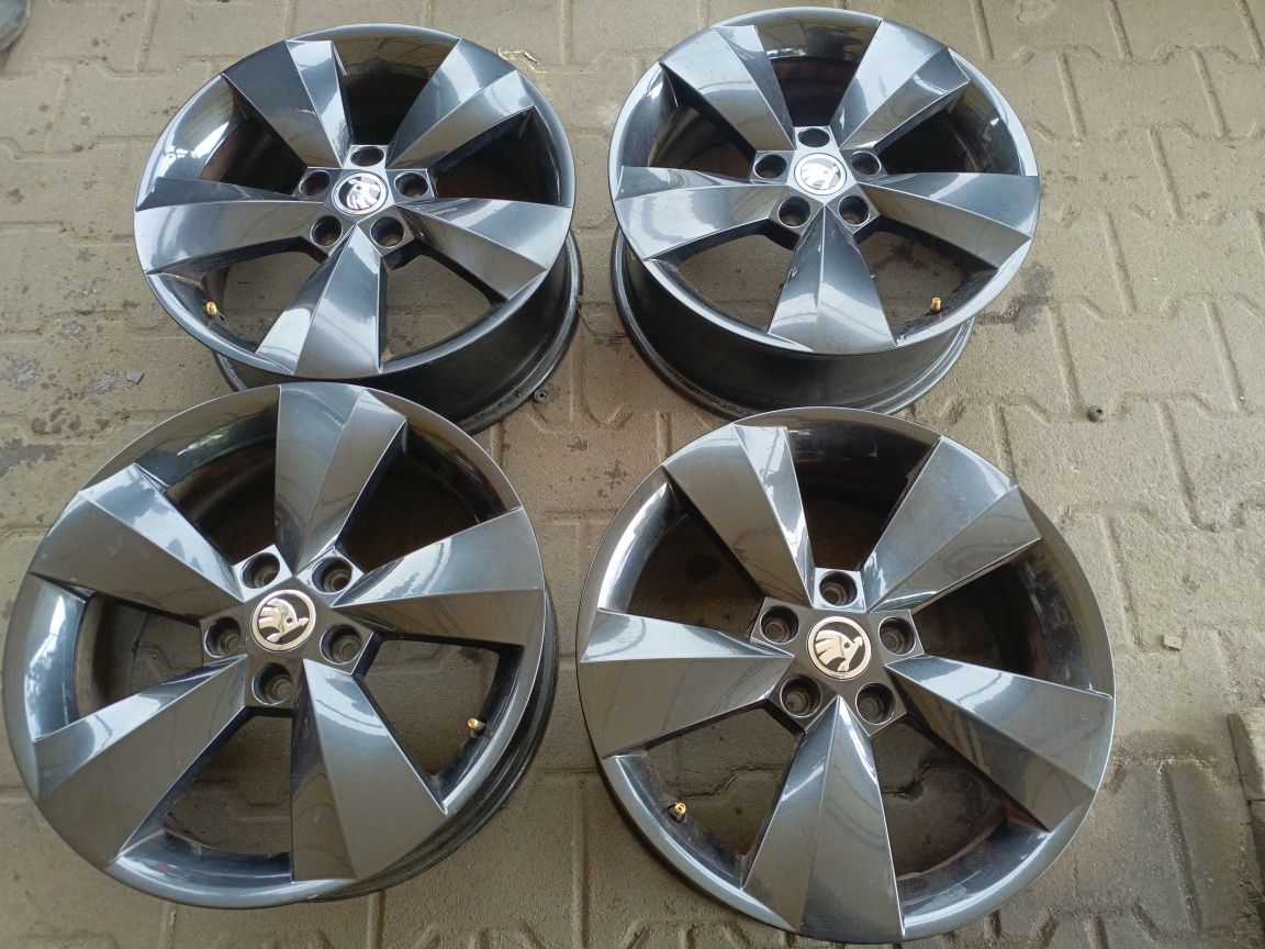 Felgi aluminiowe skoda 5x112 er38 6,5jx17