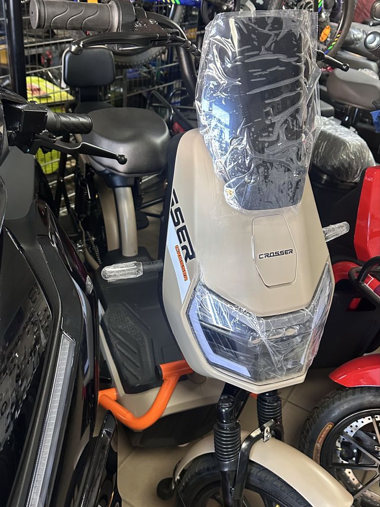 Crosser CR 6 PRO електроскутер/електробайк/ 600w