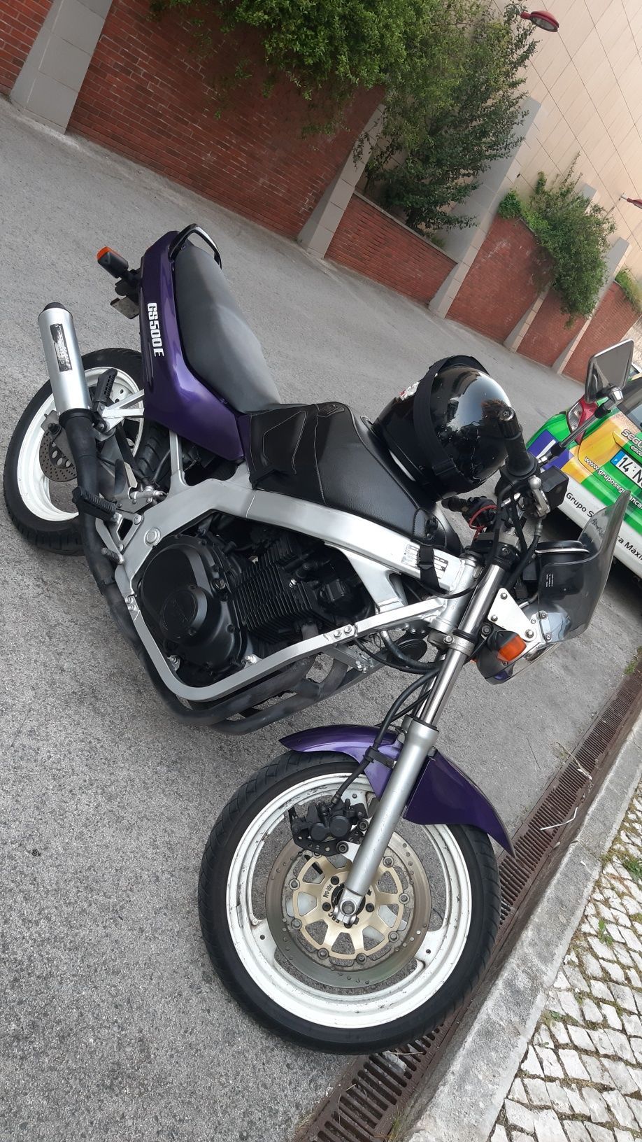 Suzuki GS500E - Só Alegrias