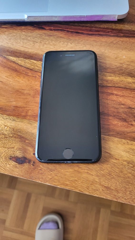 Iphone 7 sprawny LCD, na części, uszkodzony