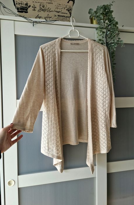 sweterkowa, dzianinowa narzutka / kardigan z ¾ rękawem, kremowy, beżow