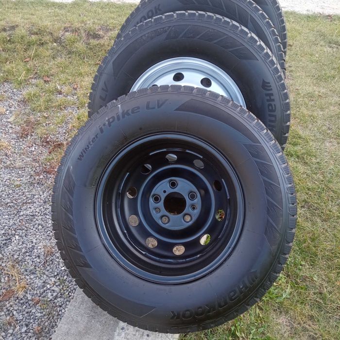 Резина з дисками