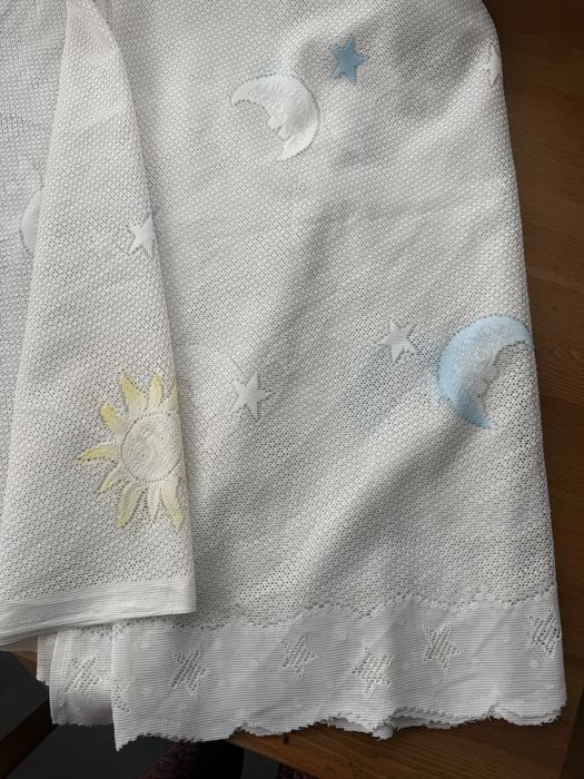 Firana do pokoju dziecięcego, firanka we wzory - Słońce, gwiazdy