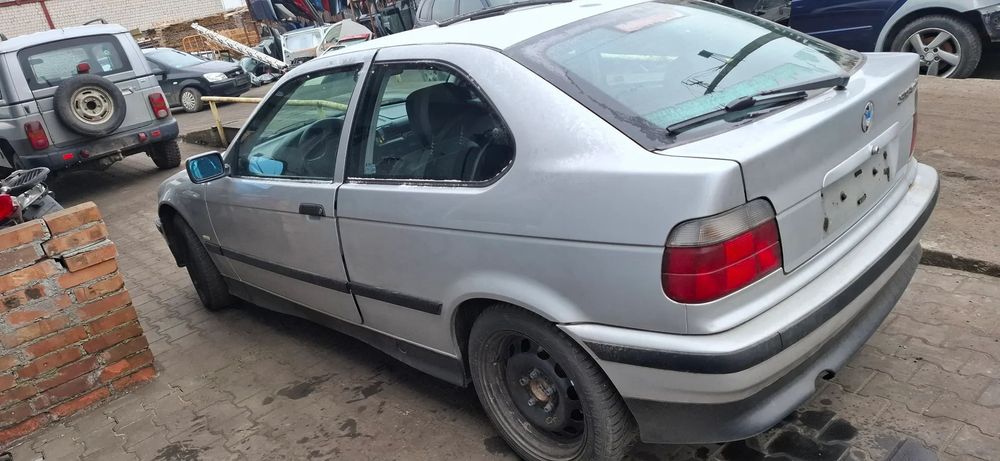 BMW E36 318 Compact na części