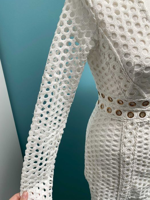 Biała romantyczna letnia sukienka ażurowa koronka y2k old money