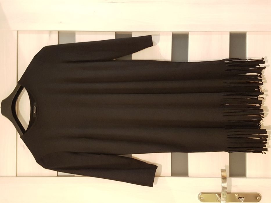 Sukienka z frędzlami Mohito