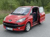 Peugeot 1007, 2006 r. Benzyna 1.4L Klima