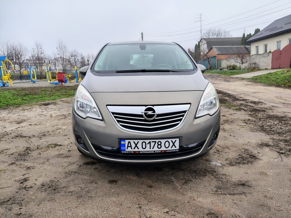 Опель Мерива б 1.3cdti