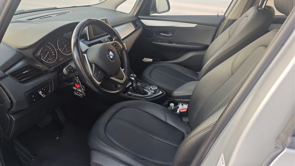 BMW 216 Grand Tourer