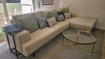 Sofá com chaise longue