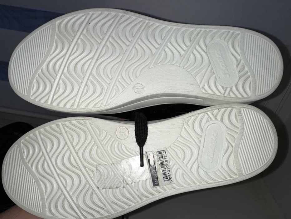 Кеди , кросівки, мокасини Bata 35