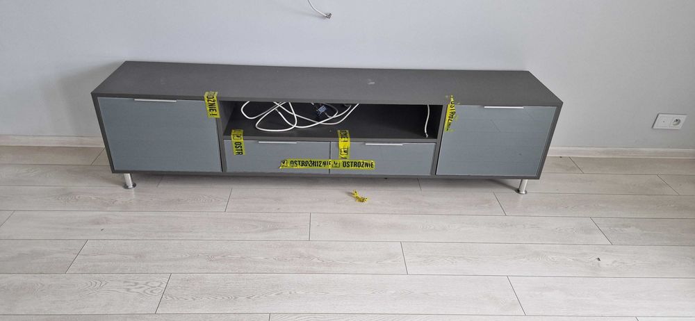 Szafka RTV  na wymiar dł 200 x wys.50
