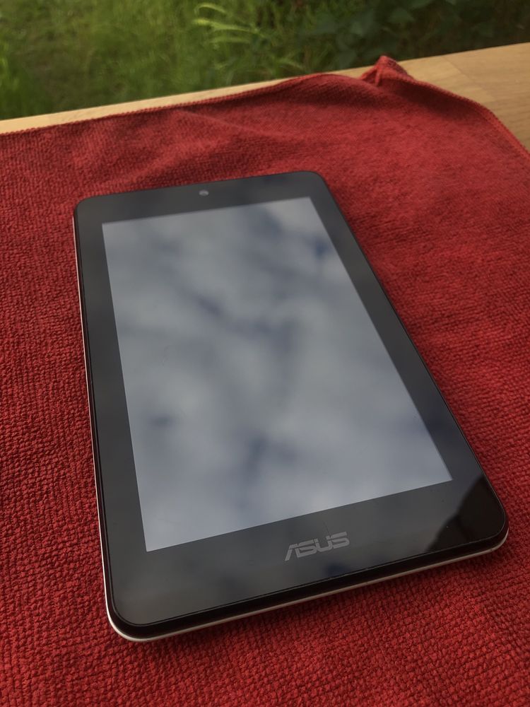 Продам Asus MemoPad HD 7