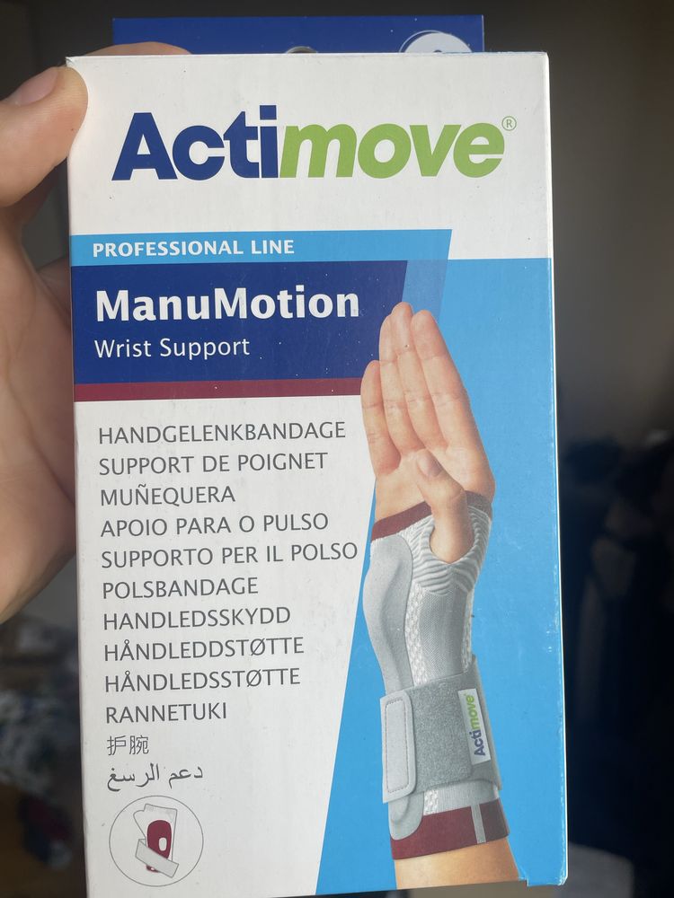 Orteza stabilizująca nadgarstek opaska uciskowa Actimove S Prawa