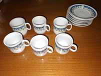 Conjunto de 6 chávenas de café com respetivos pires