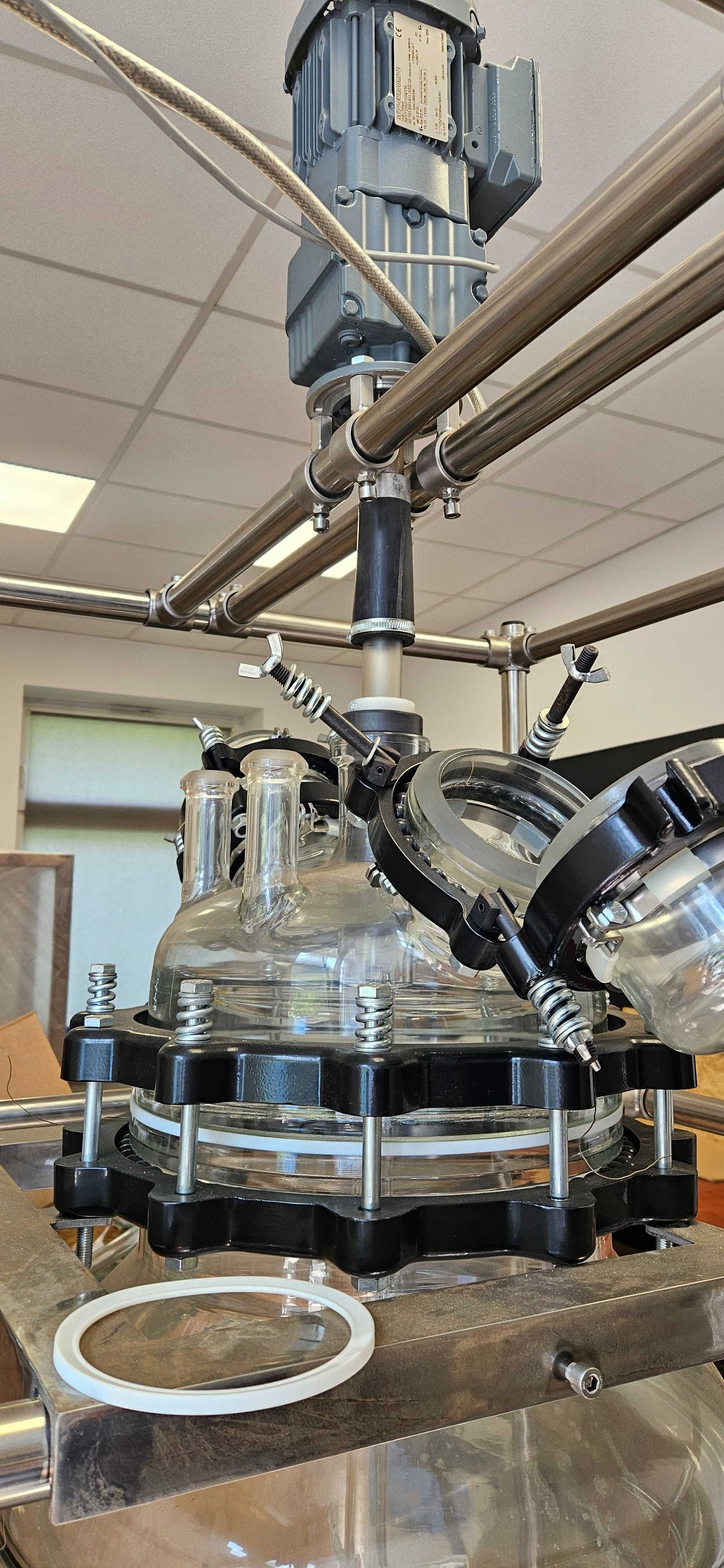 Reaktor chemiczny z mieszadłem 50L