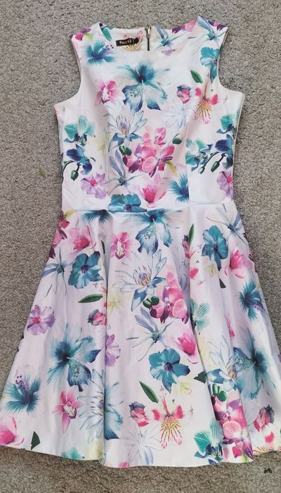 Piękna kwiatowa sukienka forti rozm.36-38 S-M