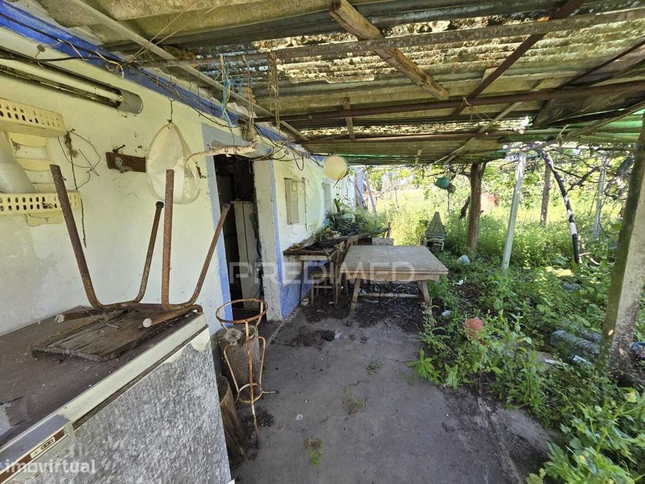 Casa Típica para Recuperar - Grândola