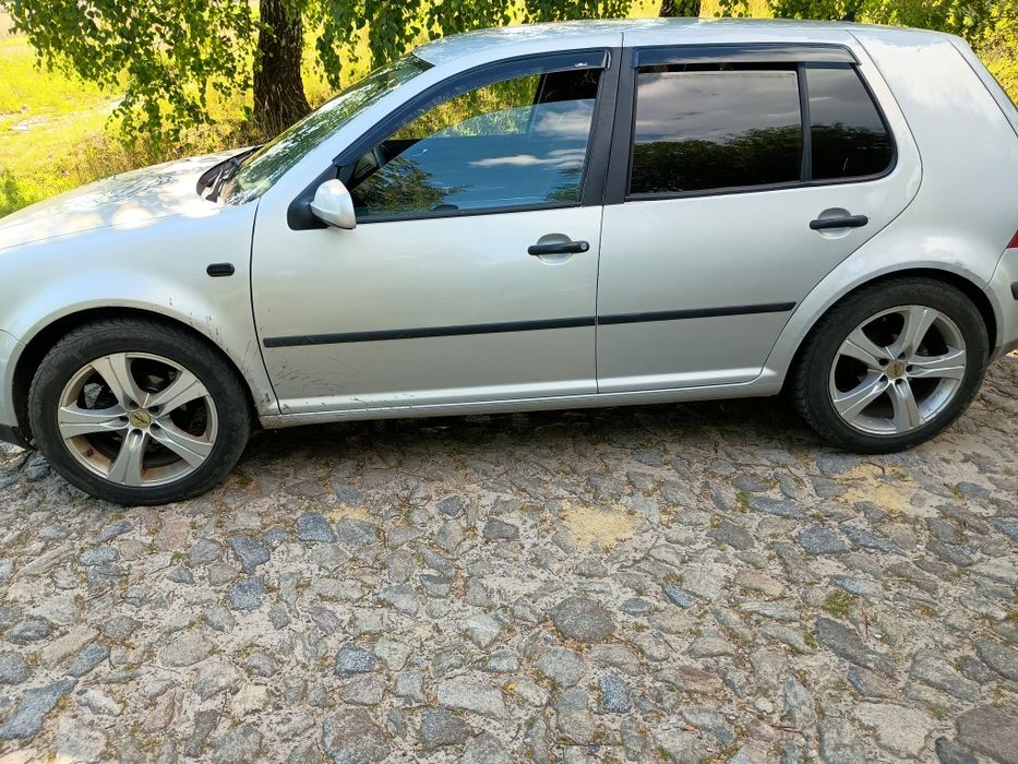 Диски з резиною R17 5x100 vag