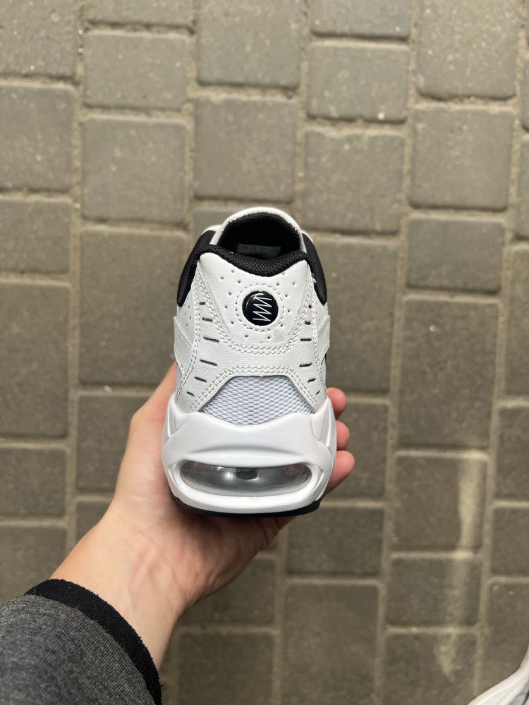 Кросівки чоловічі Nike