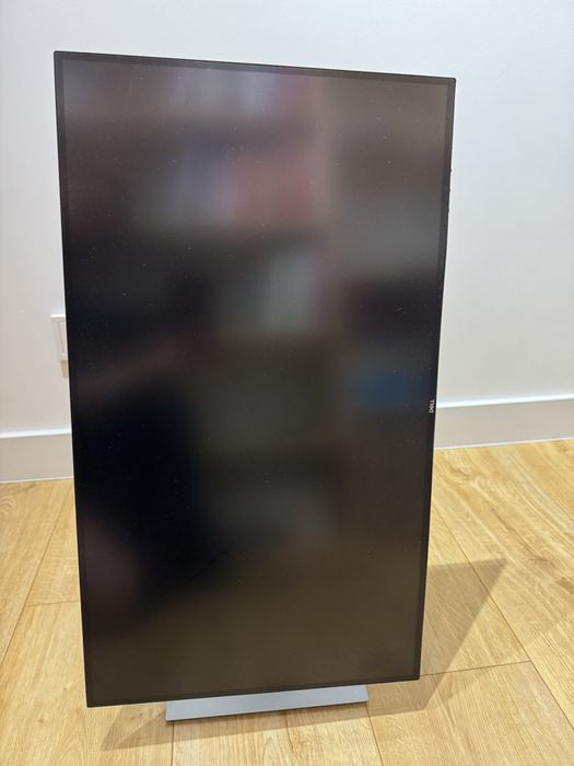 Monitor DELL U2719D 27” pivot stan idealny